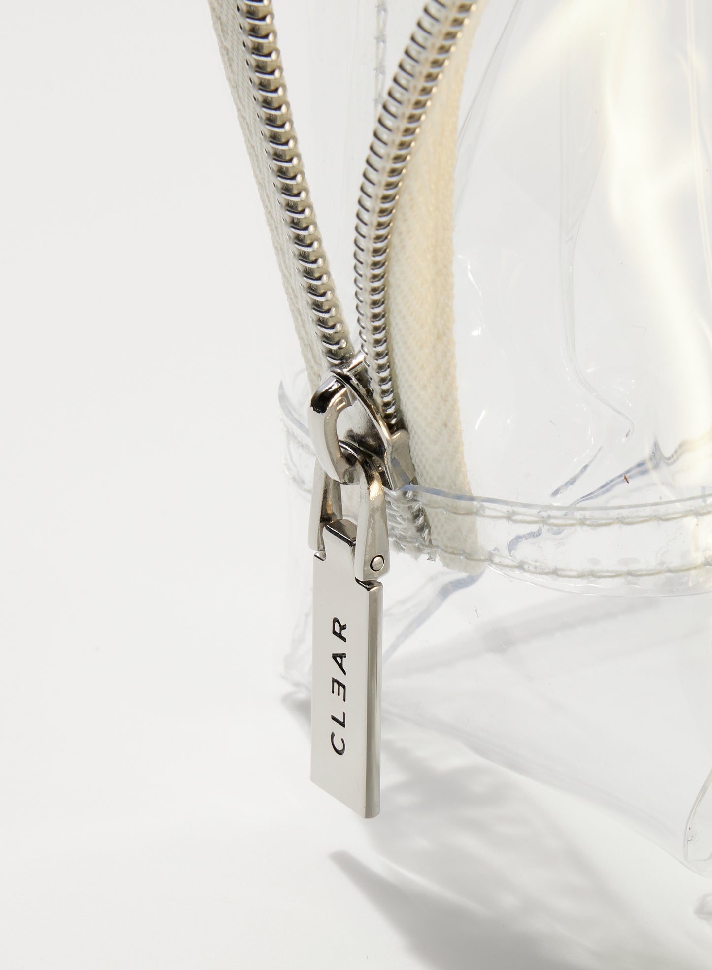 THE LARGE COSMETIC CASE SET