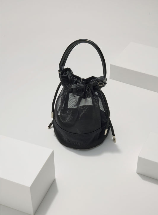 THE MESH BUCKET BAG